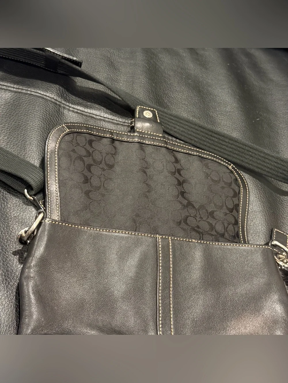 Vintage Coach Soho Black Leather Crossbody With Front Flap Y2K